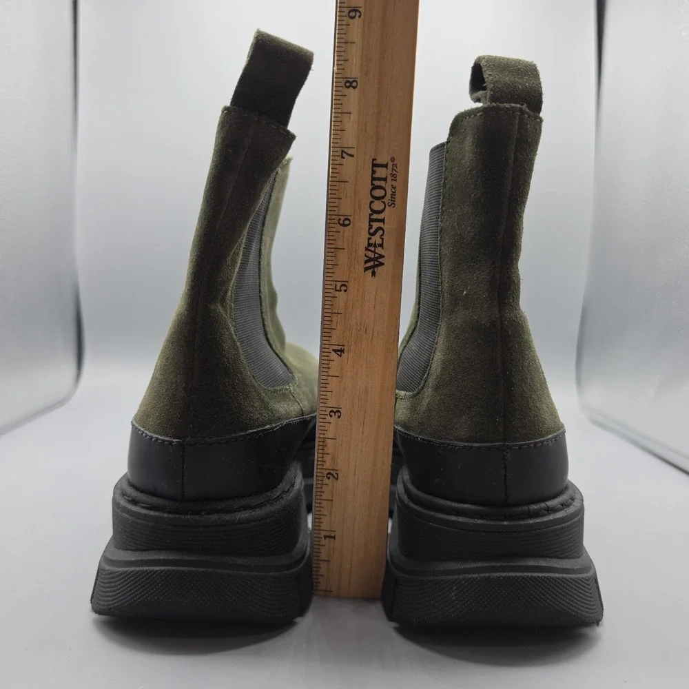 Maeve Anthropologie Chelsea Boots Womens 38 Green Suede Chunky Lug Sole Platform